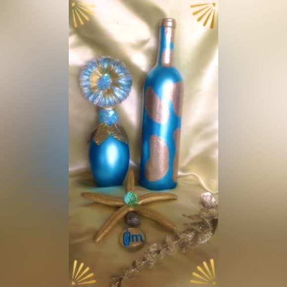 Hand Crafted Ocean Flower Treasure Gypsy Bottle Table Centerpiece Host Pick - Picture 5 of 11